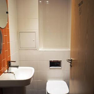 Camera solo per donne comune